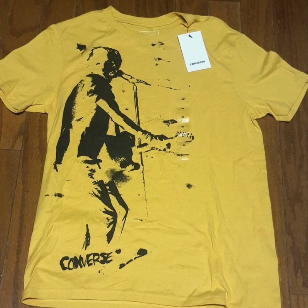 Converse Women’s XS Graphic Style Yellow T-shirt